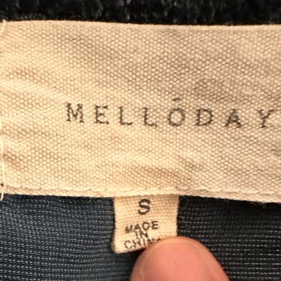 Melloday Crushed Velvet Hi Lo Top Navy, size S - Picture 2 of 5